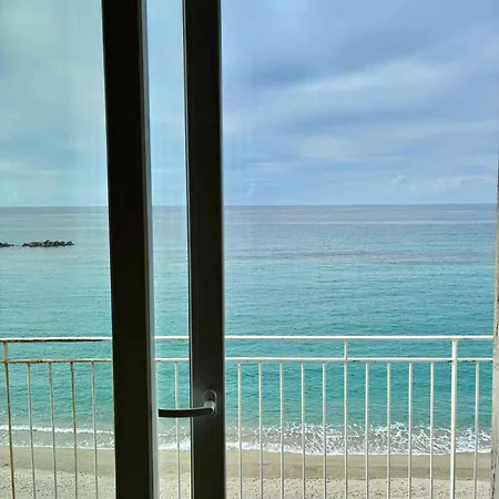Casa Sul Mare * Vibo Valentia Marina